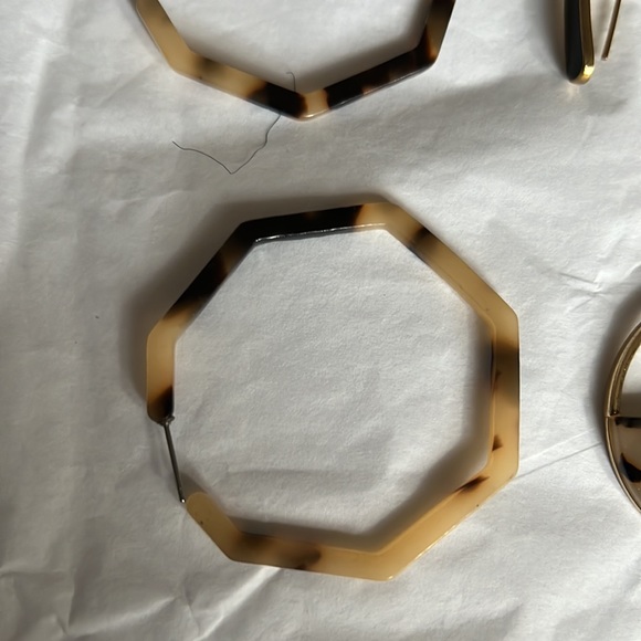 Earring Bundle - Womens Jewelry - Womens Accessories - Gift Idea -Hoop Earrings - Picture 9 of 9